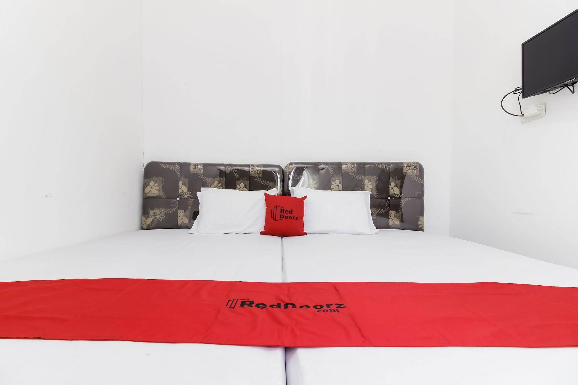 Hotel Reddoorz Near Sam Ratulangi Airport Manado Exteriér fotografie